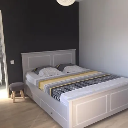 La Maison Du Bonheur Proche Plage Composee De 2 Et D'une Belle Terrasse * Étaples